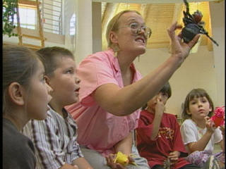 head start teacher telling stories